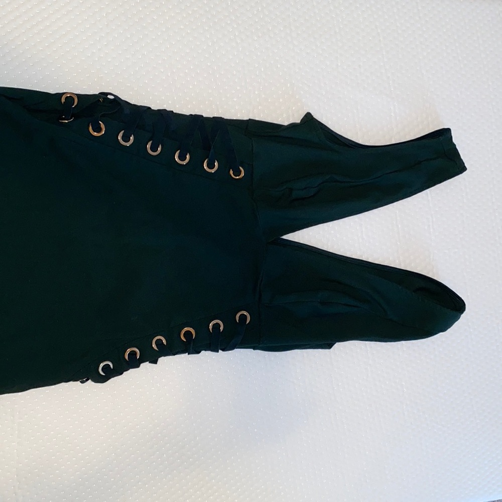 Deep green fitted dress